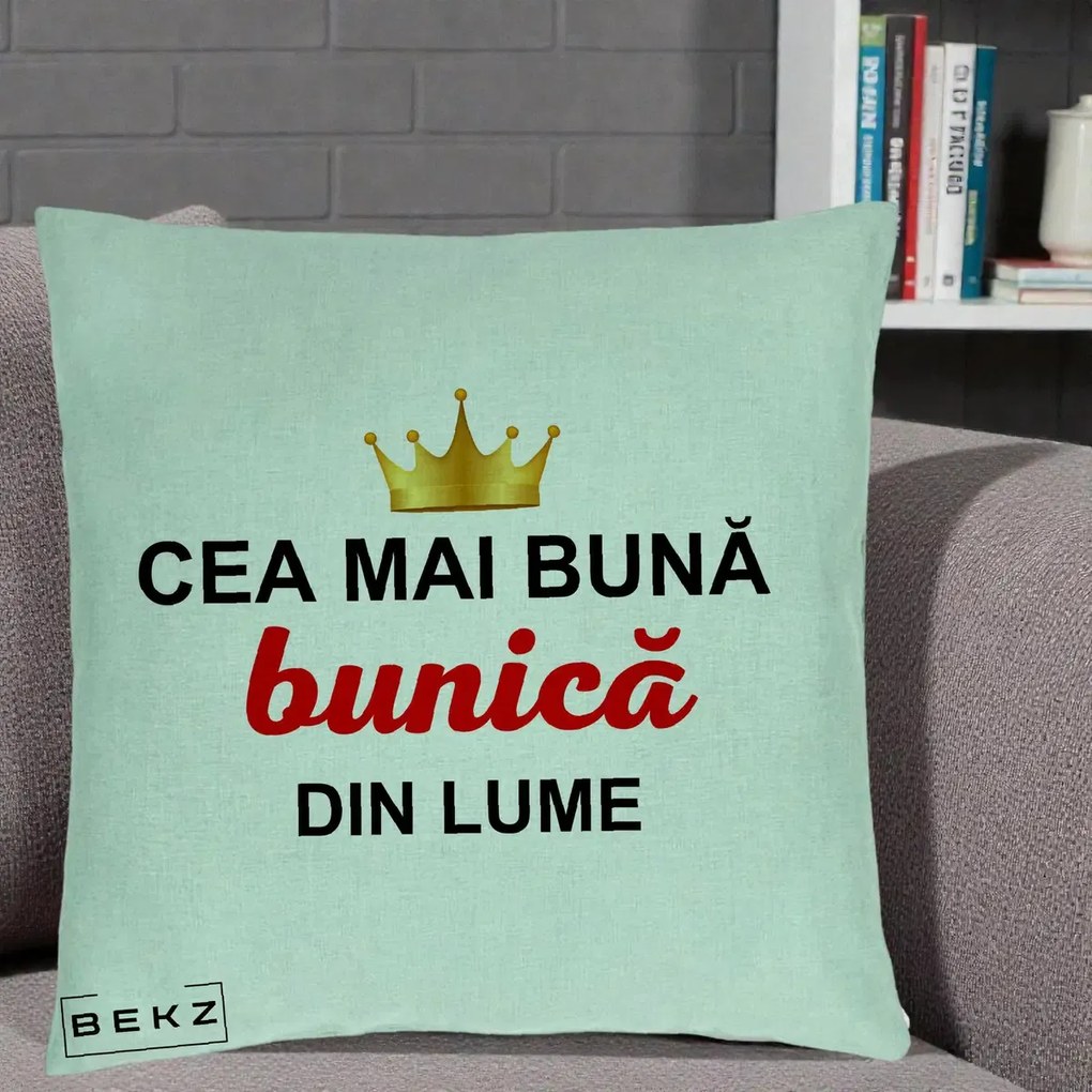 Perna personalizata Cea mai buna bunica din lume, coroana aurie, 40x40 cm cu Umplutura, Verde Menta, BEKZ