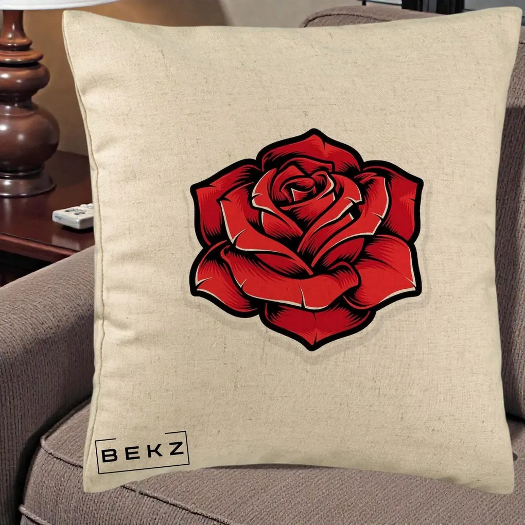 Perna Decorativa Trandafir Rosu Tattoo, 40x40 cm, Bej, Husa Detasabila, Perna Inclusa, BEKZ®