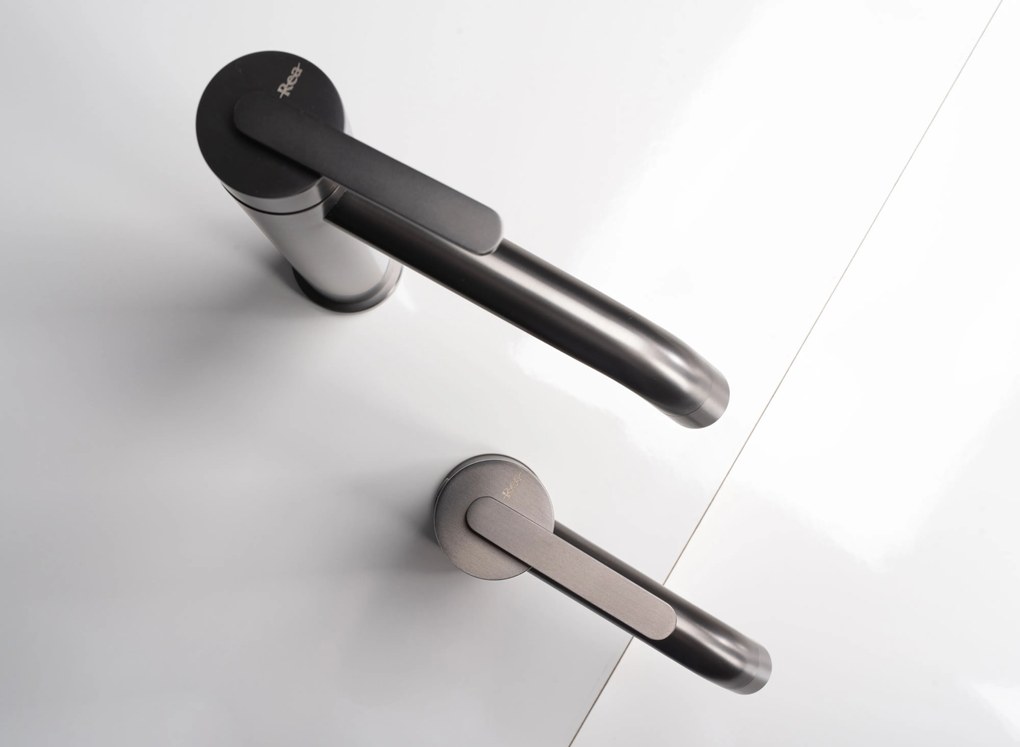 Baterie pentru baie Rea Ontario Gun Grey
