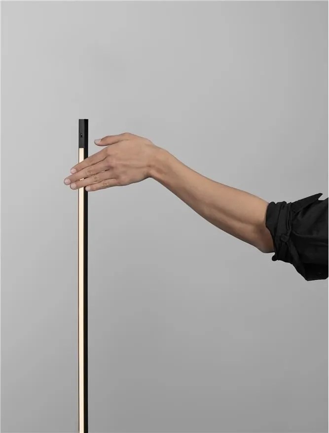 Lampa LED de podea stil minimalist LITEE negru