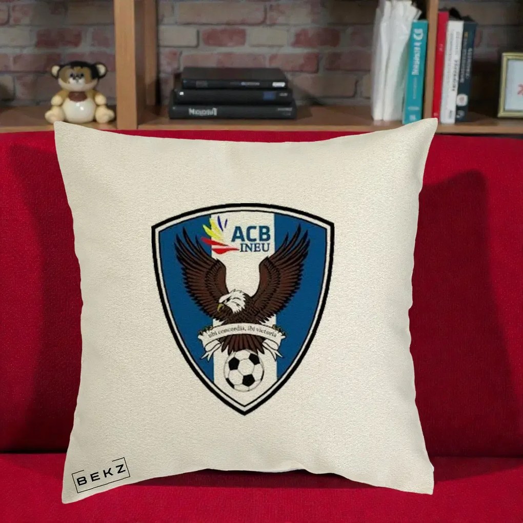 Perna Personalizata ACB Ineu Fotbal, 40x40 cm, Ecru, Husa Detasabila, Perna Inclusa, BEKZ®
