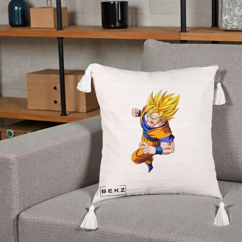 Perna Personalizata Dragon Ball Goku Super Saiyan 2 Lupta, 40x40 cm, Bej cu Franjuri, Husa Detasabila, Perna Inclusa, BEKZ®