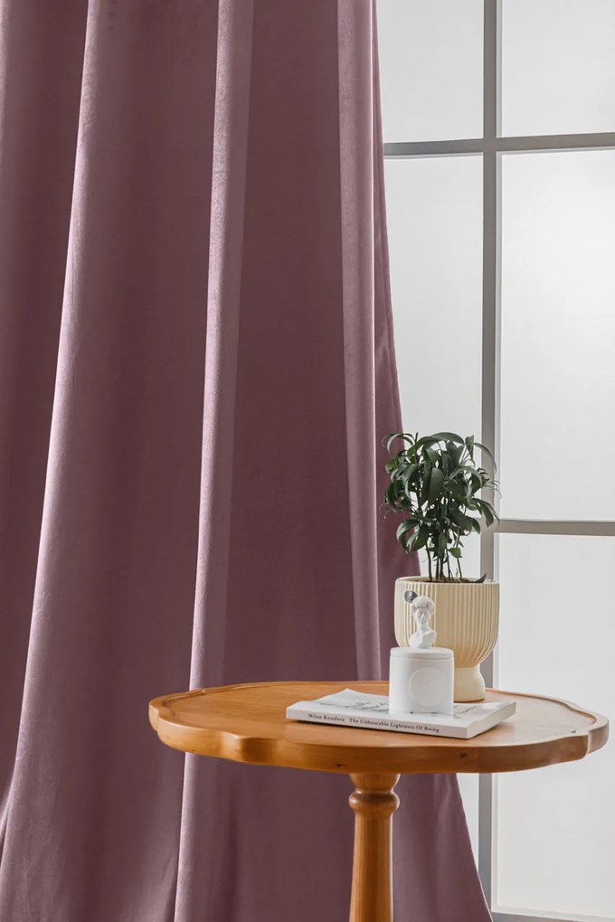 Draperie opaca VELVET mov deschis 140x250 cm Agatat: Rejansa