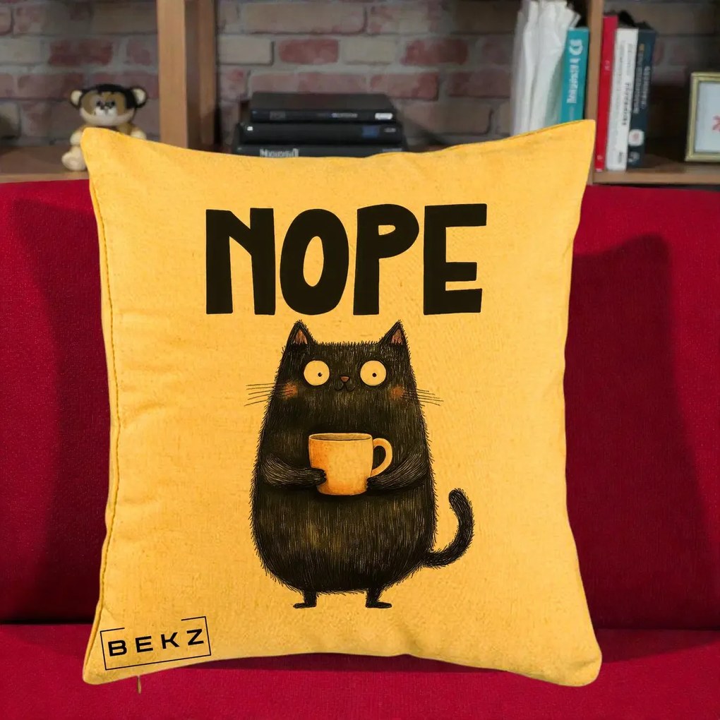 Perna Decorativa NOPE Pisica Neagra Cafea, 40x40 cm, Galben, Husa Detasabila, Perna Inclusa, BEKZ®