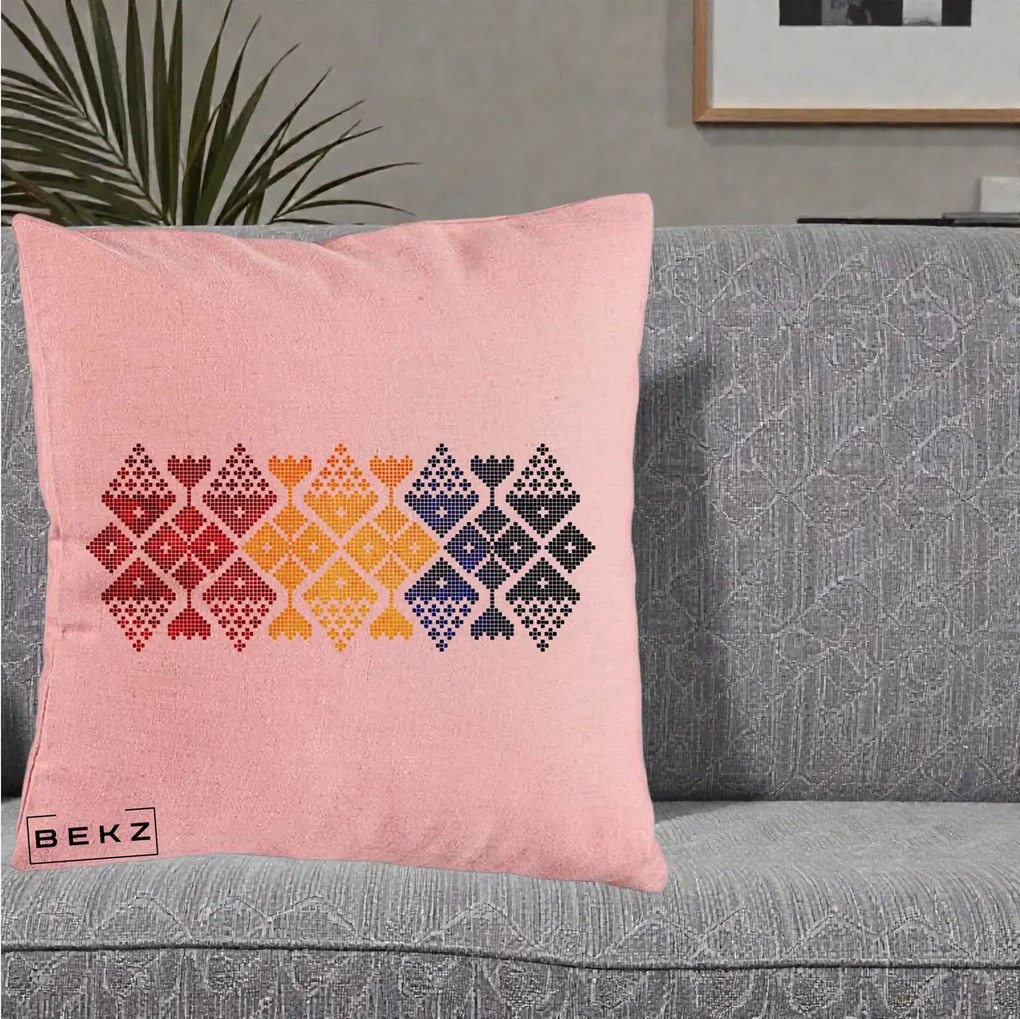 Perna Personalizata Motiv Tricolor Romanesc Broderie, 40x40 cm, Roz, Husa Detasabila, Perna Inclusa, BEKZ®