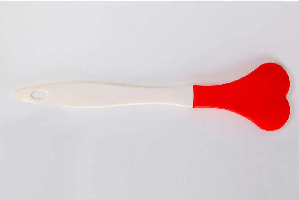 SPATULA SILICON HEART 28,5 CM