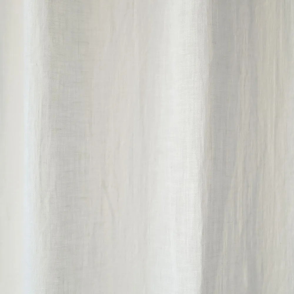 Draperie subțire cu tunel de prindere Linen Tales Daytime, 250 x 130 cm, alb