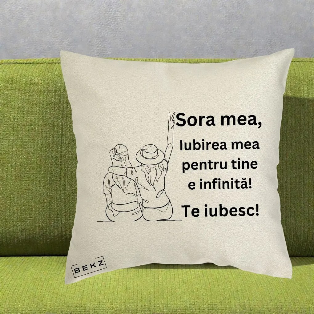 Perna personalizata sora: Sora mea, te iubesc, fete cu palarii, 40x40 cm cu Umplutura, Ecru, BEKZ