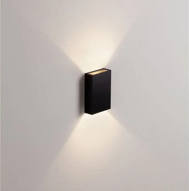 Aplica lumina ambientala pentru fatade IP65 SAM negru