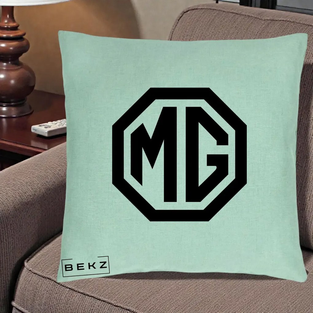 Perna Personalizata cu emblema MG, 40x40 cm, Verde Menta, Husa Detasabila, Perna Inclusa, BEKZ®