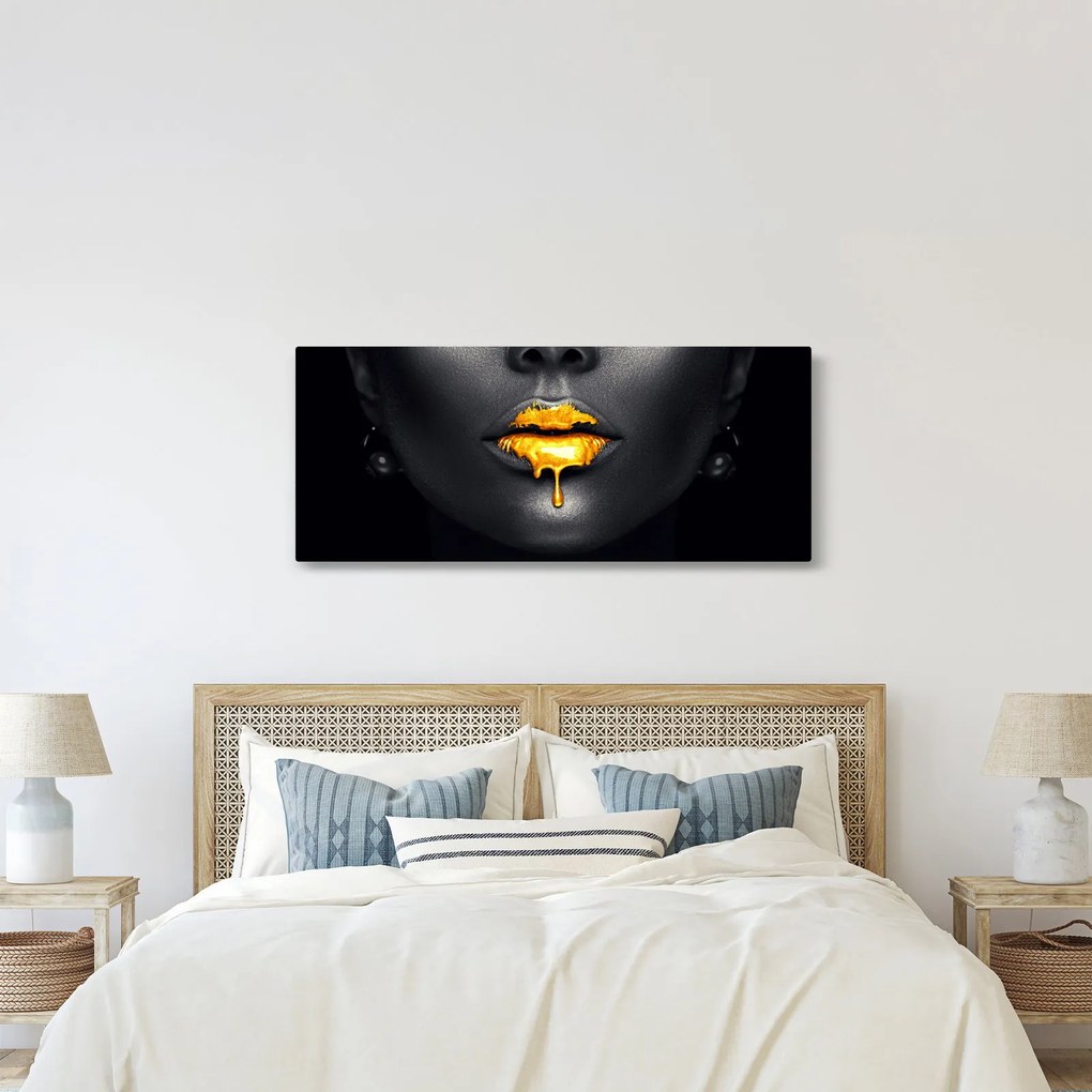 Tablou - Buzele femeii (120x50 cm)