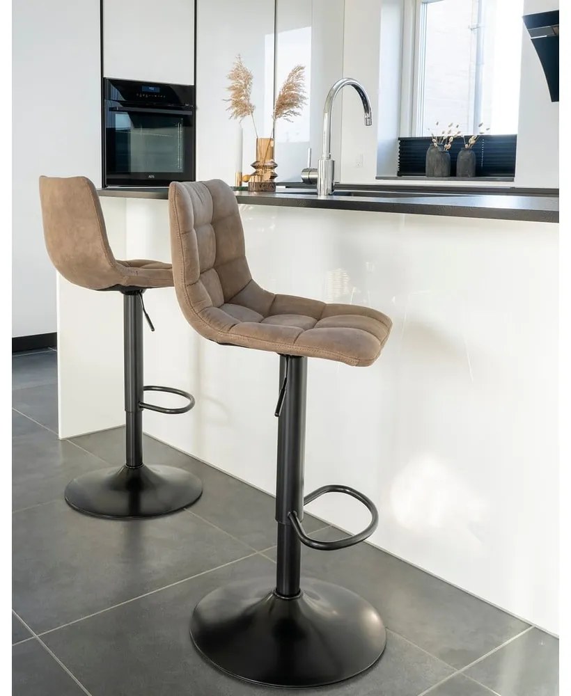 Scaune de bar maro deschis cu înălțime ajustabilă 2 buc. tapițate (înălțime șezut 63 cm) Middelfart – House Nordic
