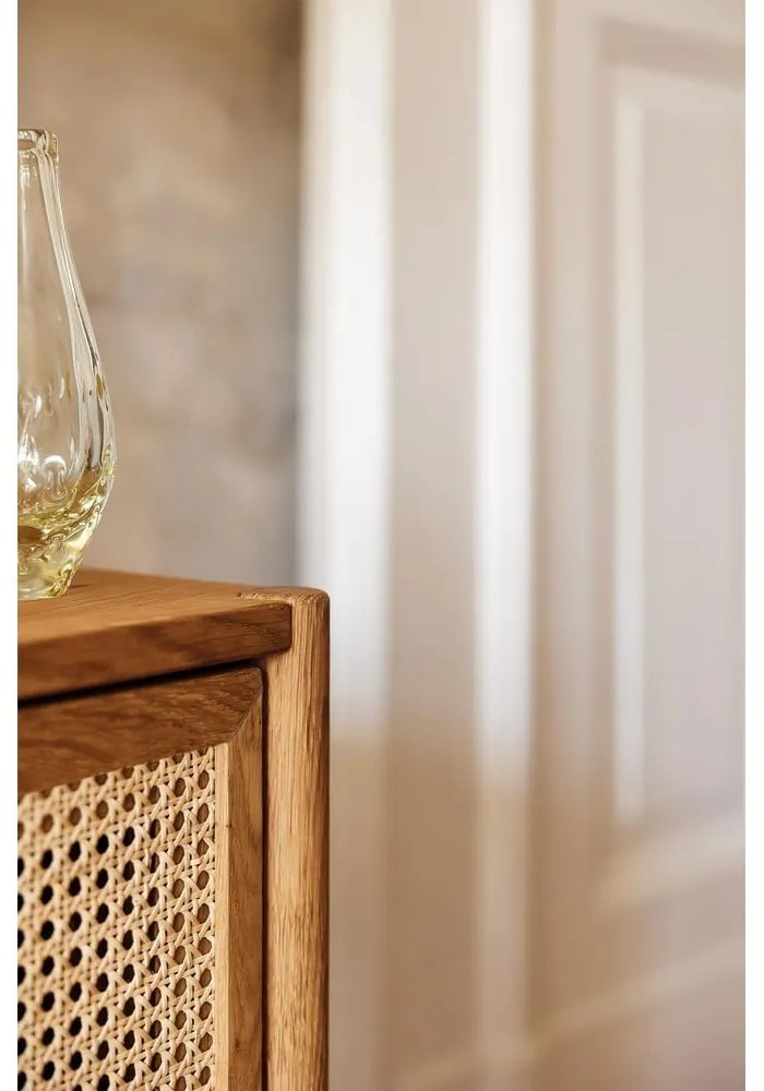 Masă TV din lemn de stejar 204x64 cm Pola - The Beds