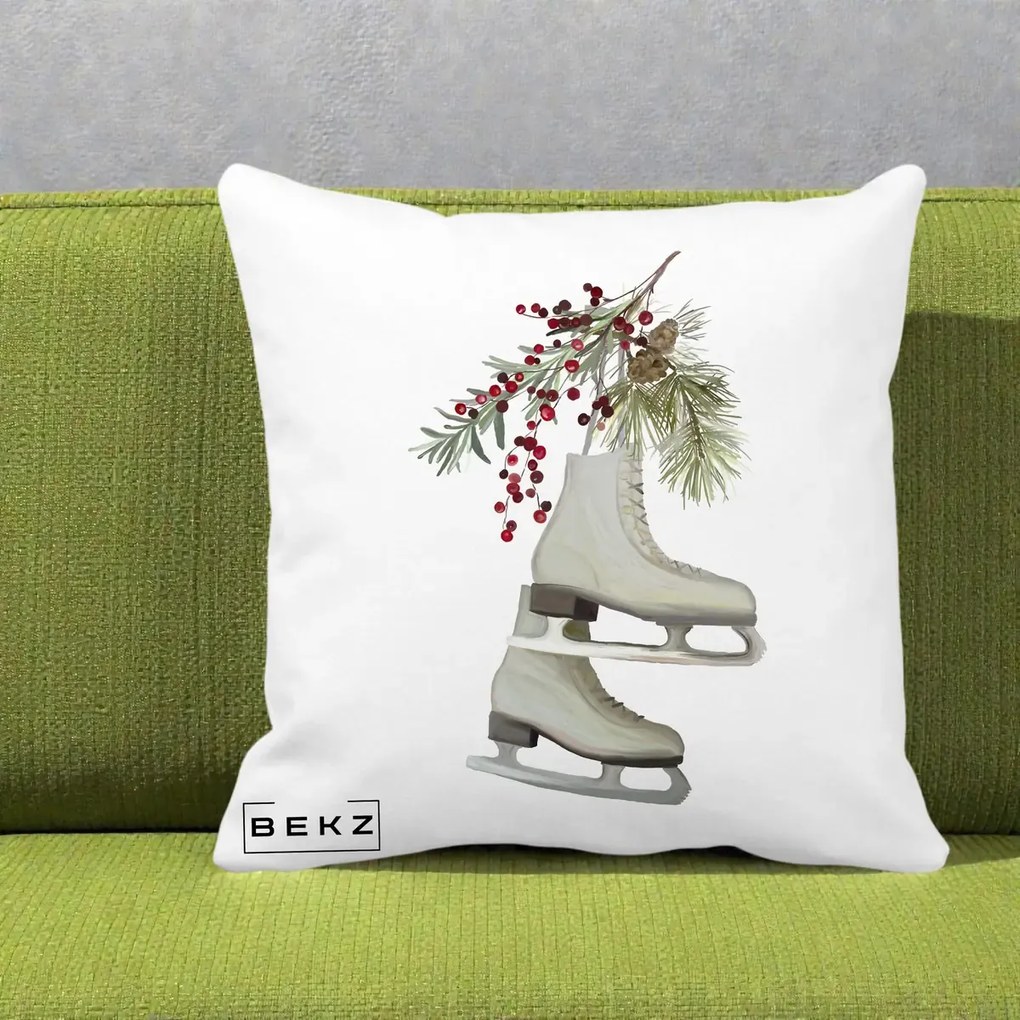 Perna Decorativa Patine cu Ramuri de Brad si Afine, 40x40 cm, Alba Mata, Husa Detasabila, Perna Inclusa, BEKZ®