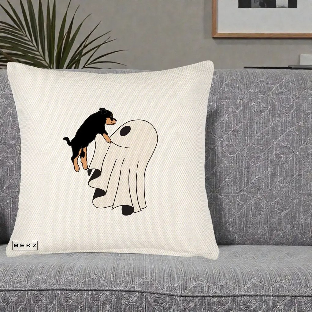 Perna Decorativa Caine Rottweiler Fantoma Halloween, 40x40 cm, Crem Reliefat, Husa Detasabila, Perna Inclusa, BEKZ®