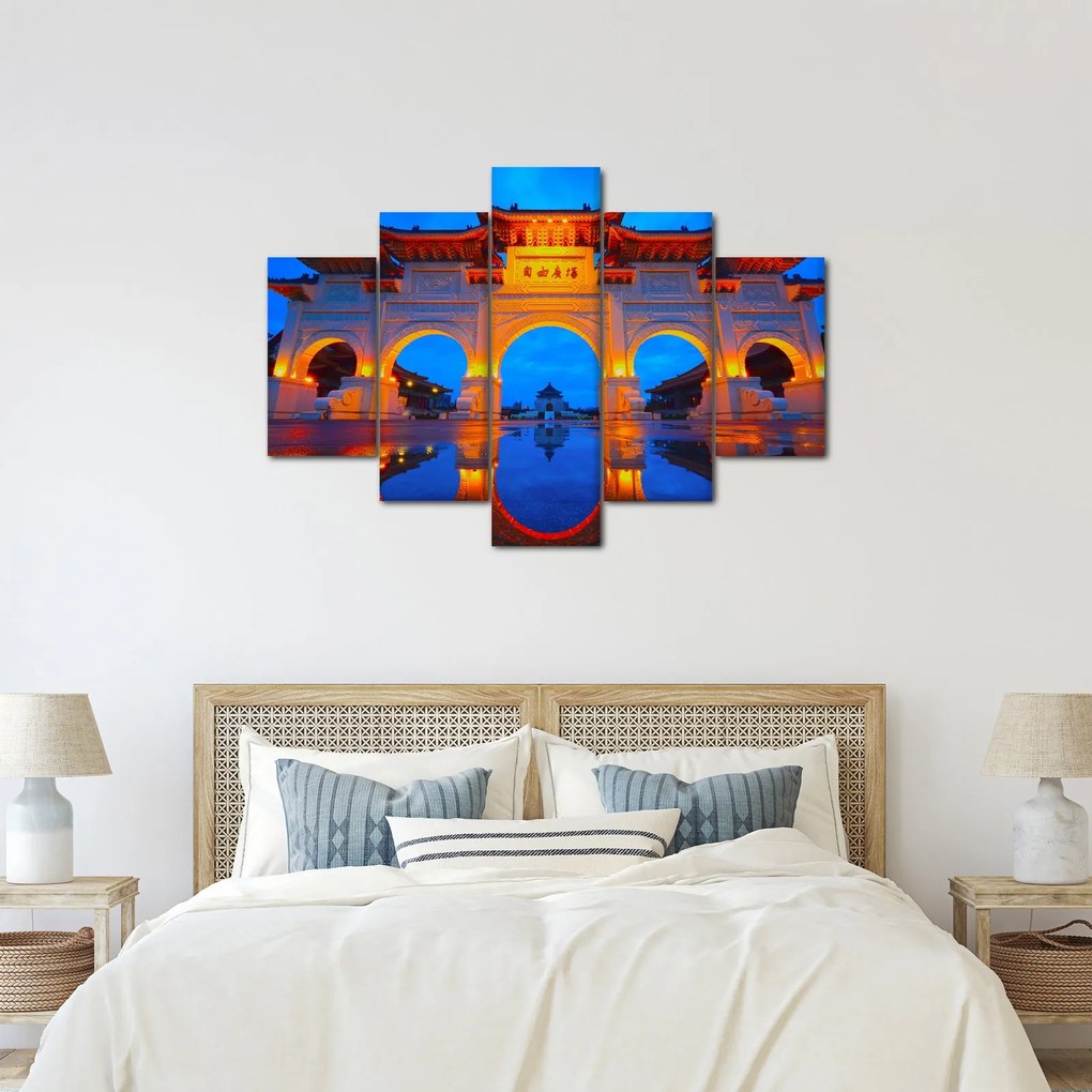 Tabloul Taiwanului (150x105 cm)