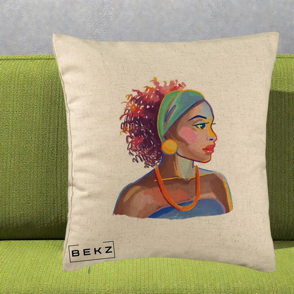Perna Decorativa Portret Femeie Urbana Acuarela, 40x40 cm, Bej, Husa Detasabila, Perna Inclusa, BEKZ®