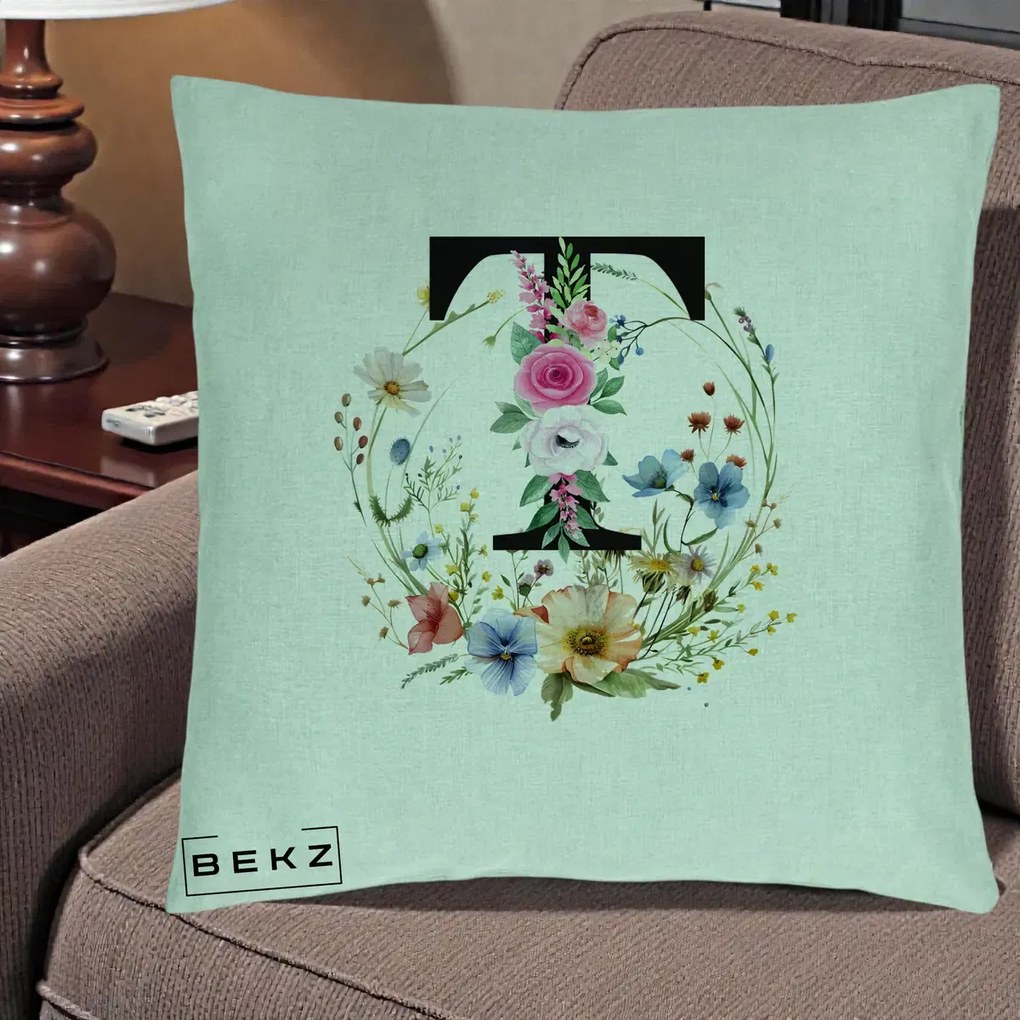 Cadou Personalizat - Perna Personalizata Monogram Litera T cu Flori Acuarela, 40x40 cm, Verde Menta, Husa Detasabila, Perna Inclusa, BEKZ®