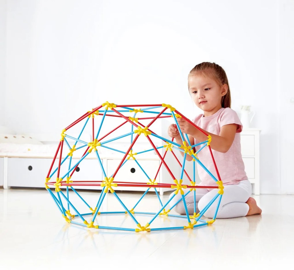 JOC CONSTRUCTIE- CUPOLA GEODEZICA
