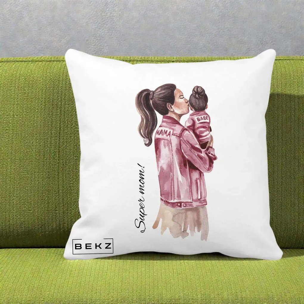 Cadou pentru Mama - Perna Personalizata Super Mom Jachete Roz, 40x40 cm, Alba Mata, Husa Detasabila, Perna Inclusa, BEKZ®