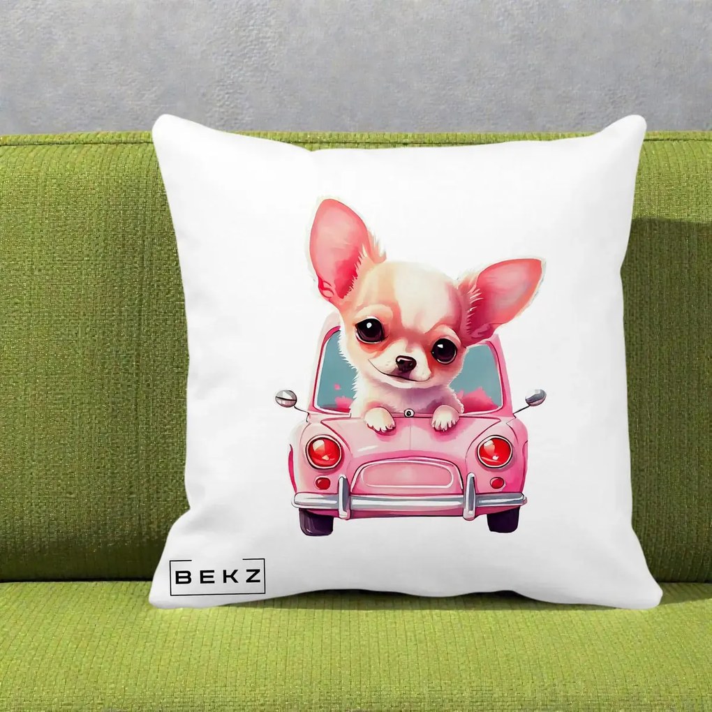 Perna Decorativa Chihuahua Roz in Masinuta, 40x40 cm, Alba Mata, Husa Detasabila, Perna Inclusa, BEKZ®
