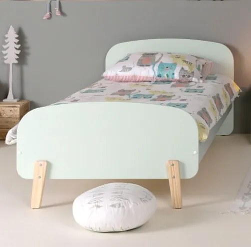 Set KIDDY în verde mentă format dintr-un Pat copii (90x200) și o noptieră.