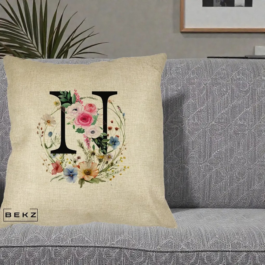 Cadou Personalizat - Perna Personalizata Monogram Litera N cu Flori Acuarela, 40x40 cm, Crem, Husa Detasabila, Perna Inclusa, BEKZ®