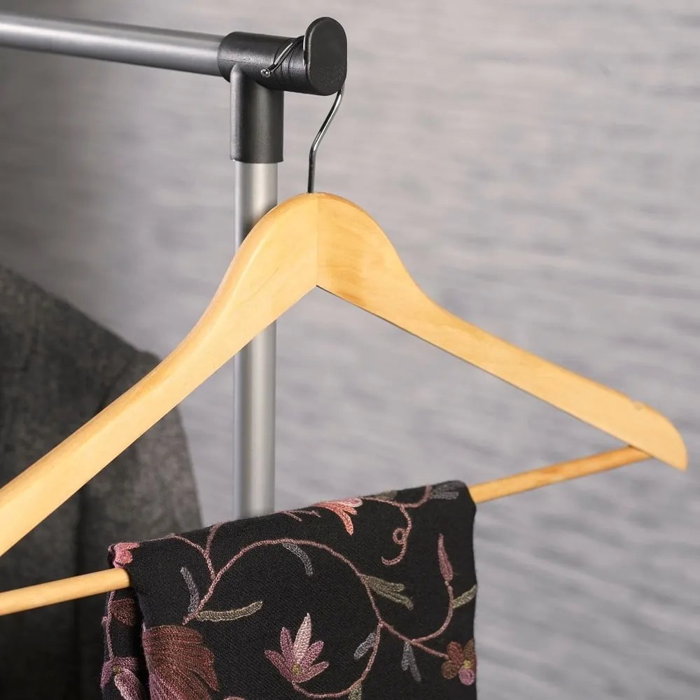 Suport pentru haine negru din metal 85x94x48 cm – Addis