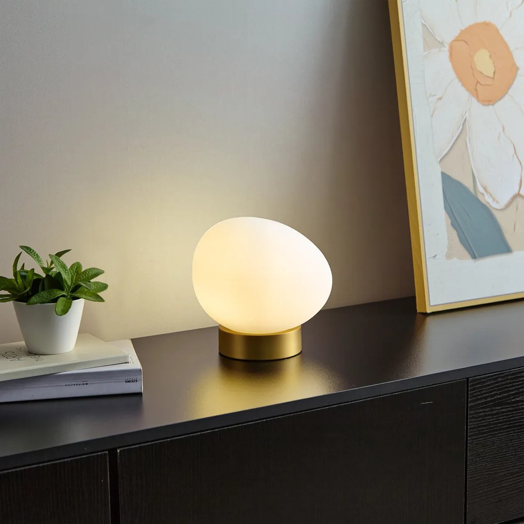 Lampă de masă de design din alamă cu sticlă opal - Sally