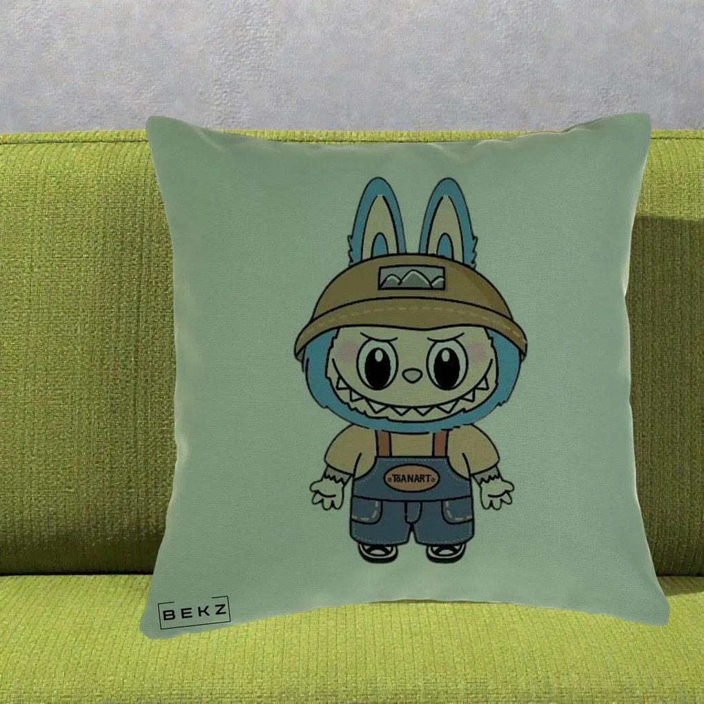 Perna Personalizata Labubu Toanart Blugi, 40x40 cm, Verde, Husa Detasabila, Perna Inclusa, BEKZ®