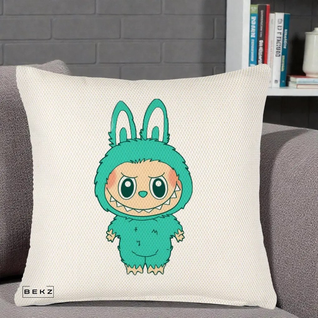 Perna Personalizata Labubu Turcoaz, 40x40 cm, Crem Reliefat, Husa Detasabila, Perna Inclusa, BEKZ®