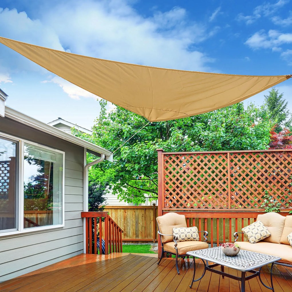 Outsunny Voal de Umbrire Triangular de Mari Dimensiuni 3 x 3 x 3 m, Poliester de Înaltă Densitate, Rezistent la UV, Culoare Nisip | Aosom Romania