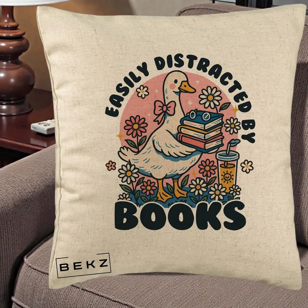 Perna Personalizata Easily Distracted by Books, 40x40 cm, Bej, Husa Detasabila, Perna Inclusa, BEKZ®