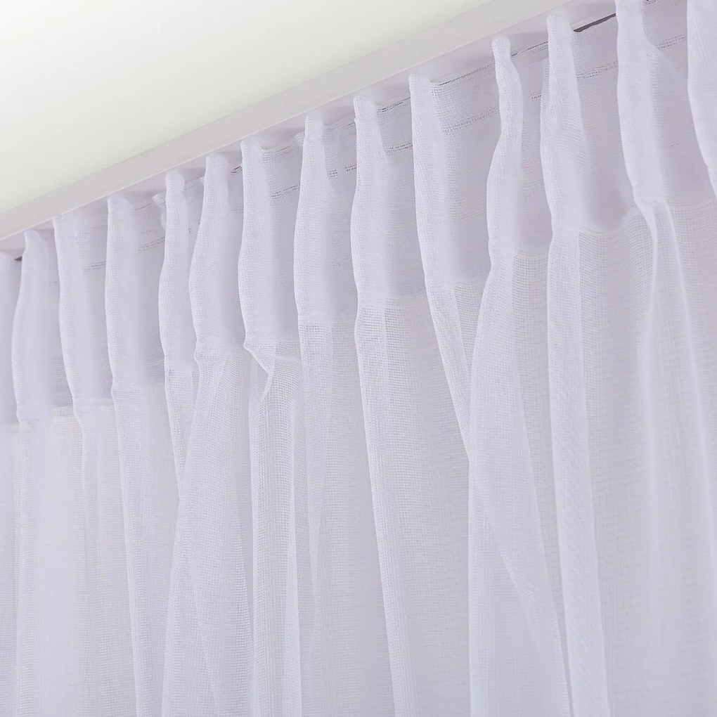 Draperie cu banda