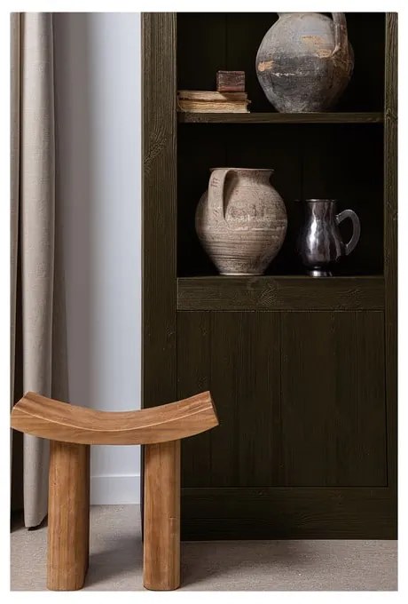 Bibliotecă maro din lemn de pin 78x230 cm Yumi – BePureHome