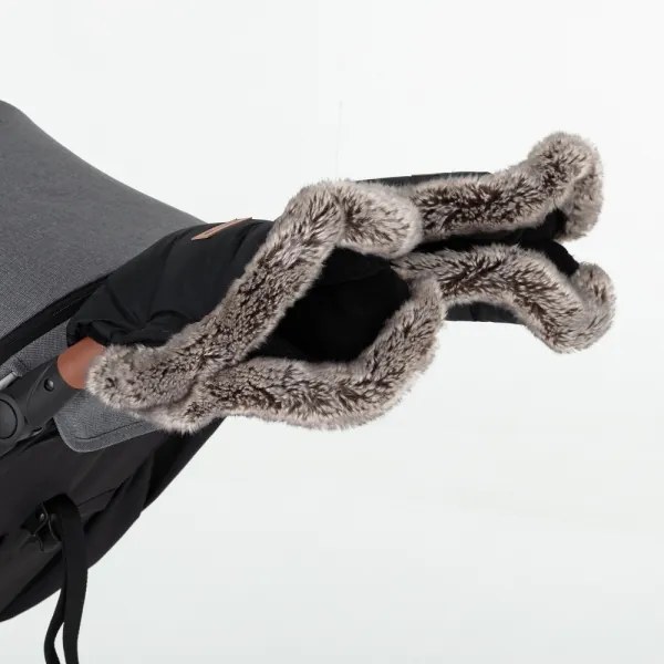 PETITE&MARS Set sac de iarnă 4în1 ARCTIC + mânuși cărucior Forever Black