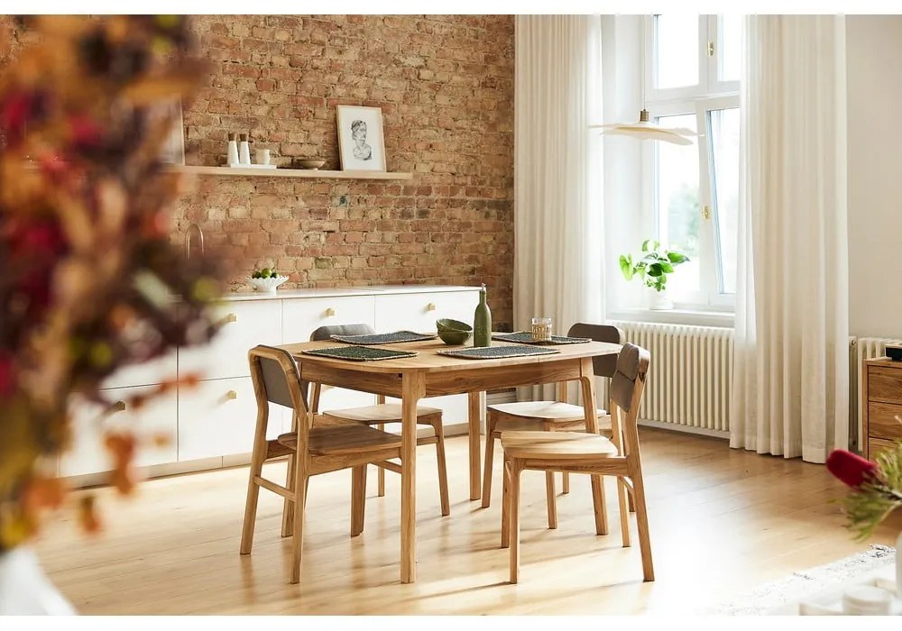 Masă de dining în culoare naturală extensibilă din lemn de stejar 100x180 cm Twig – The Beds