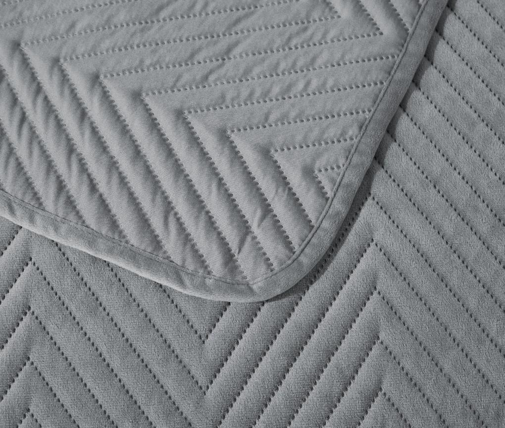 Cuvertura de pat din catifea gri cu model ARROW VELVET Dimensiune: 200 x 220 cm