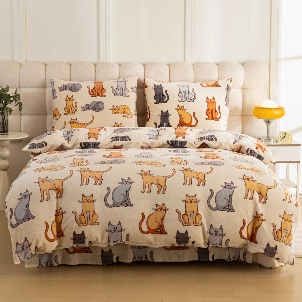 Lenjerie de pat microplus COLORED CATS crem Dimensiunile lenjeriei: 70 x 90 cm | 140 x 220 cm