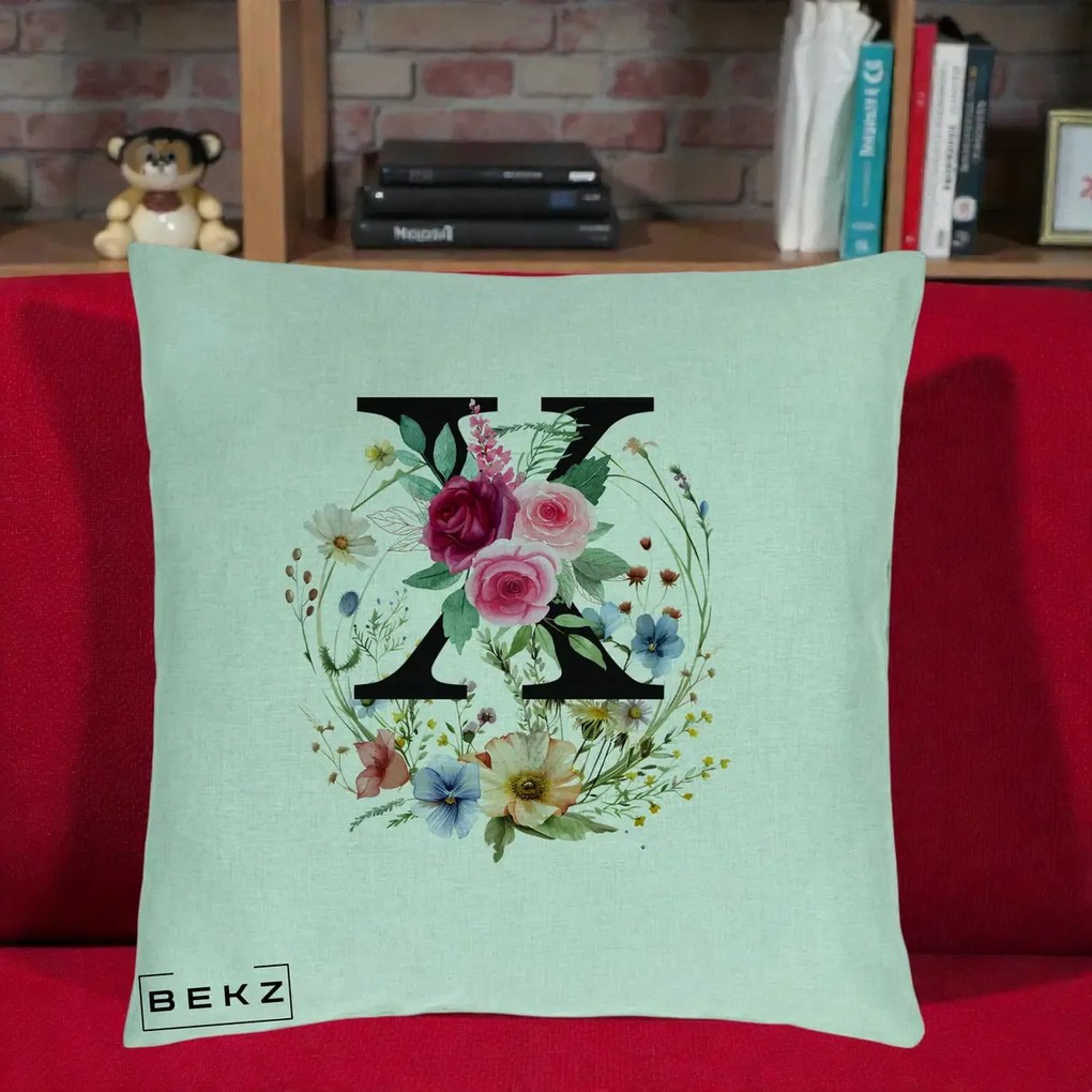Cadou Personalizat - Perna Personalizata Monograma Florala Litera X cu Coroana, 40x40 cm, Verde Menta, Husa Detasabila, Perna Inclusa, BEKZ®