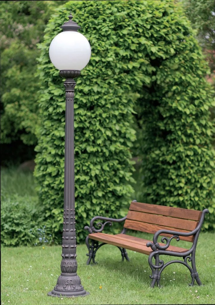 Banca exterior realizata manual din fonta si lemn masiv PB 1103