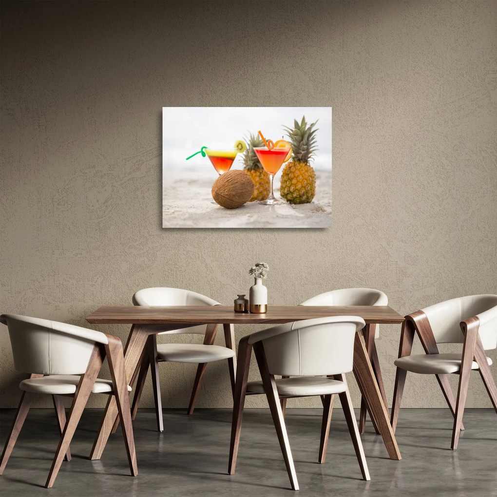 Tablou pe sticlă cu ananas și pahare pe plajă (70x50 cm)