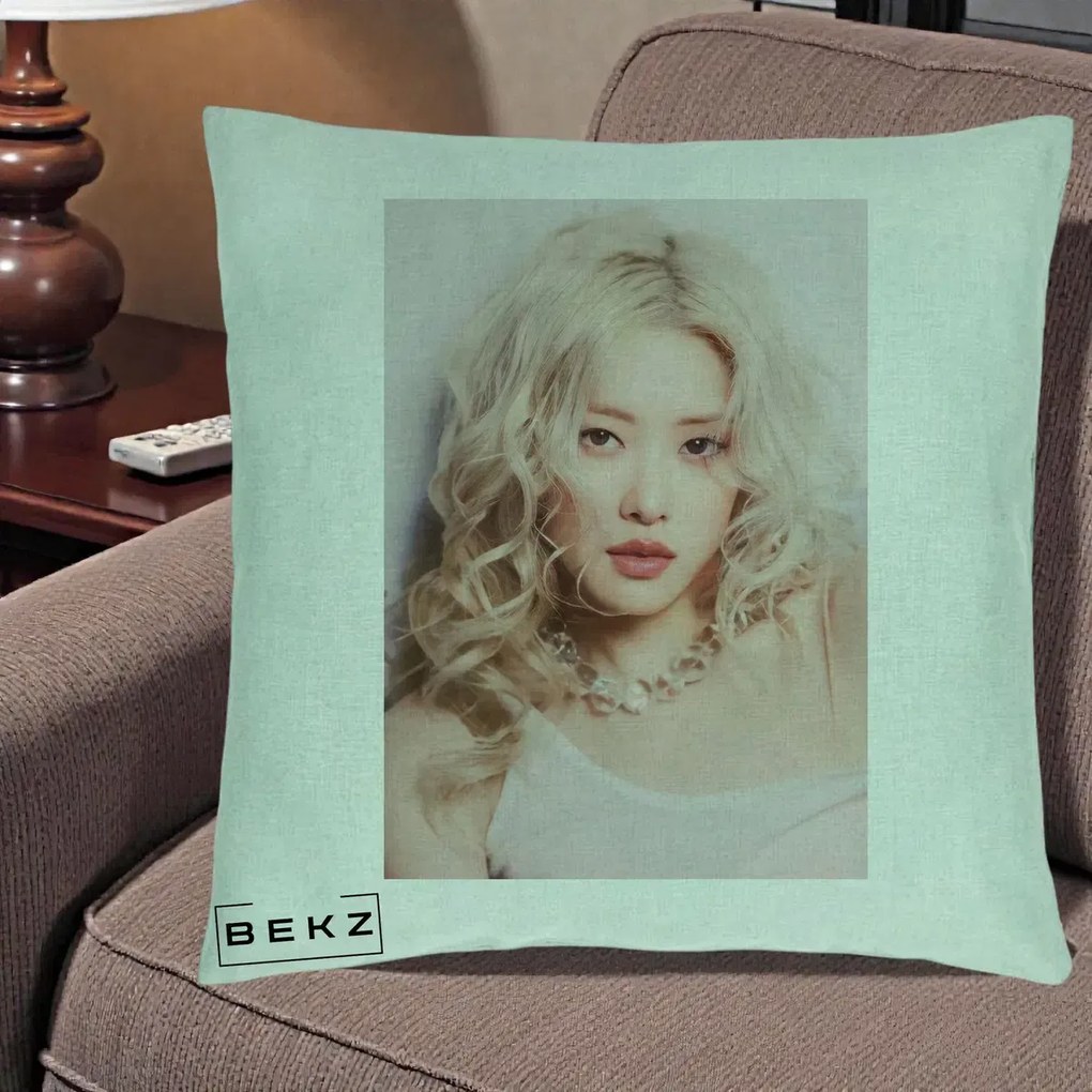 Perna Personalizata K-pop BLACKPINK Rose, 40x40 cm, Verde Menta, Husa Detasabila, Perna Inclusa, BEKZ®