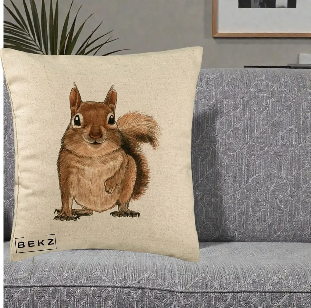 Perna Decorativa Veverita Acuarela, 40x40 cm, Bej, Husa Detasabila, Perna Inclusa, BEKZ®