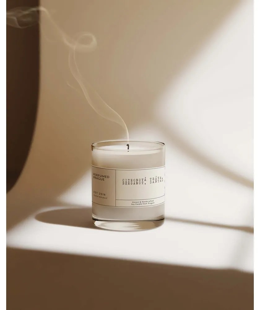 Lumânare parfumată din ceară de soia timp de ardere 40 h #69 Lemongrass, Bergamot, Sandalwood – Perfumed Prague
