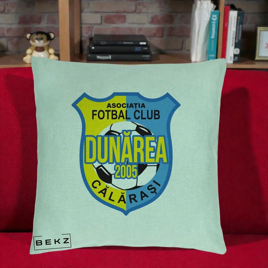 Perna Personalizata AFC Dunarea Calarasi 2005 Fotbal, 40x40 cm, Verde Menta, Husa Detasabila, Perna Inclusa, BEKZ®