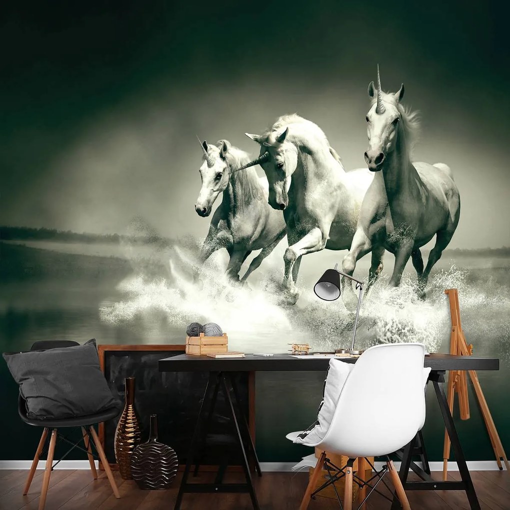 Fototapet - Unicorni galopînd pe apă (152,5x104 cm)