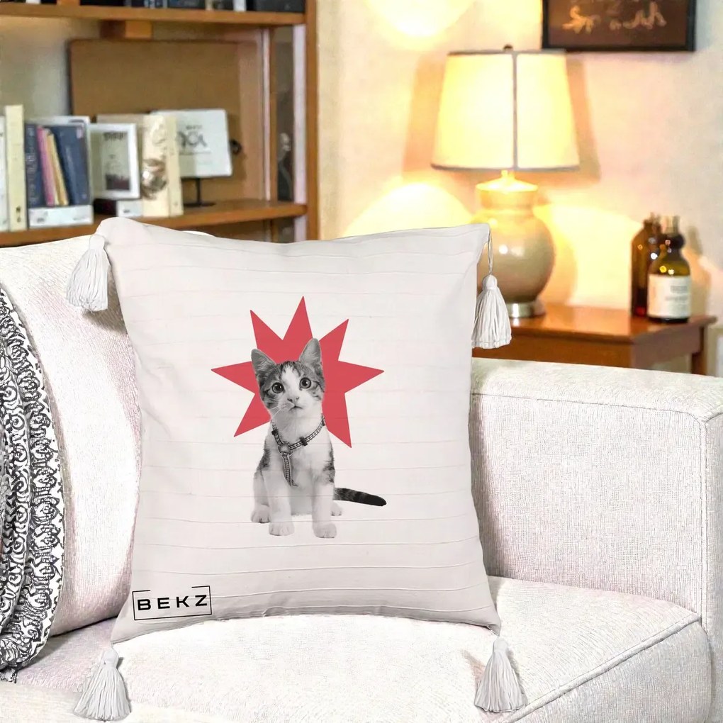 Perna Decorativa Pisica Star Pop Art, 40x40 cm, Bej cu Franjuri, Husa Detasabila, Perna Inclusa, BEKZ®