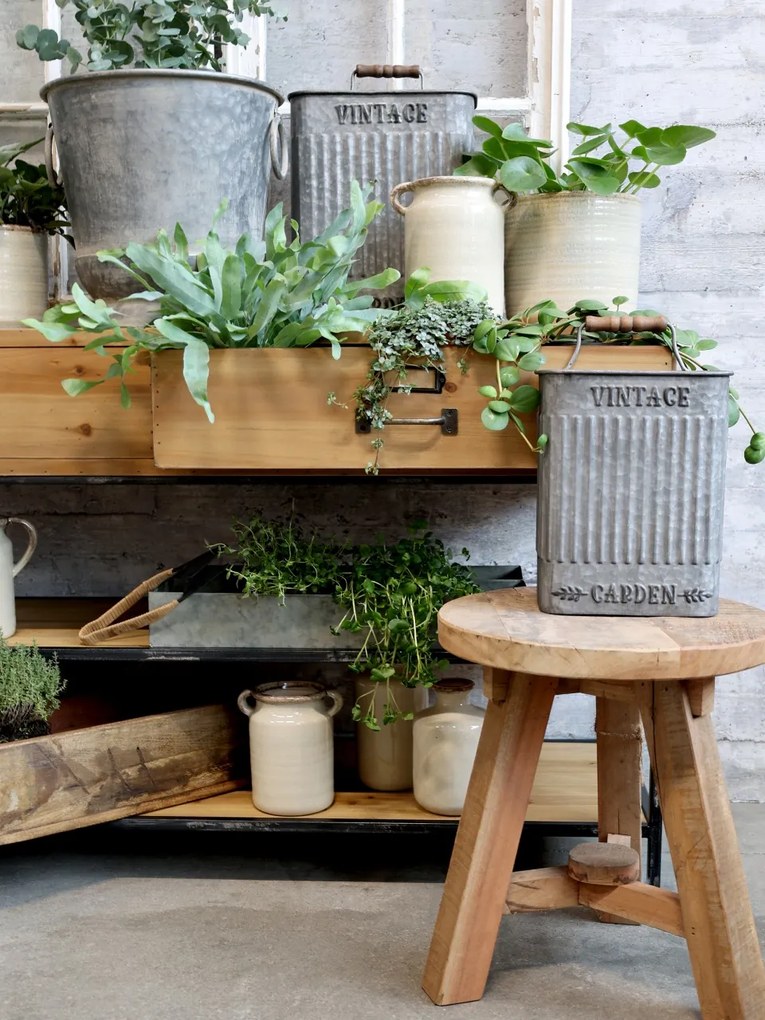 Consola din lemn, cu 2 rafturi si 2 sertare, aspect rustic
