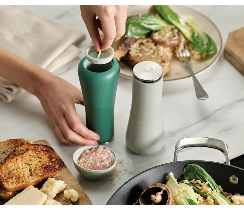 Solniță și piperniță Milltop – Joseph Joseph